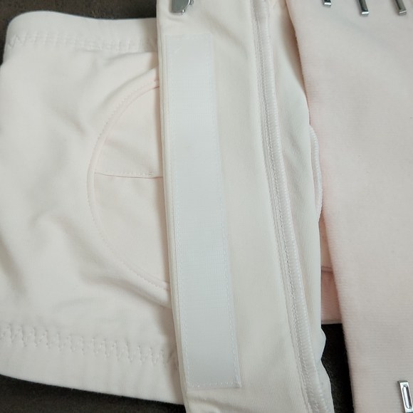 Pumping Bra - Picture 7 of 11